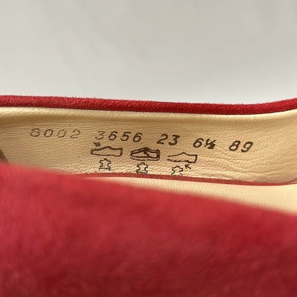 Hogl Red Suede High Heel Pumps Almond Toe Size 6.5 - Picture 7 of 8